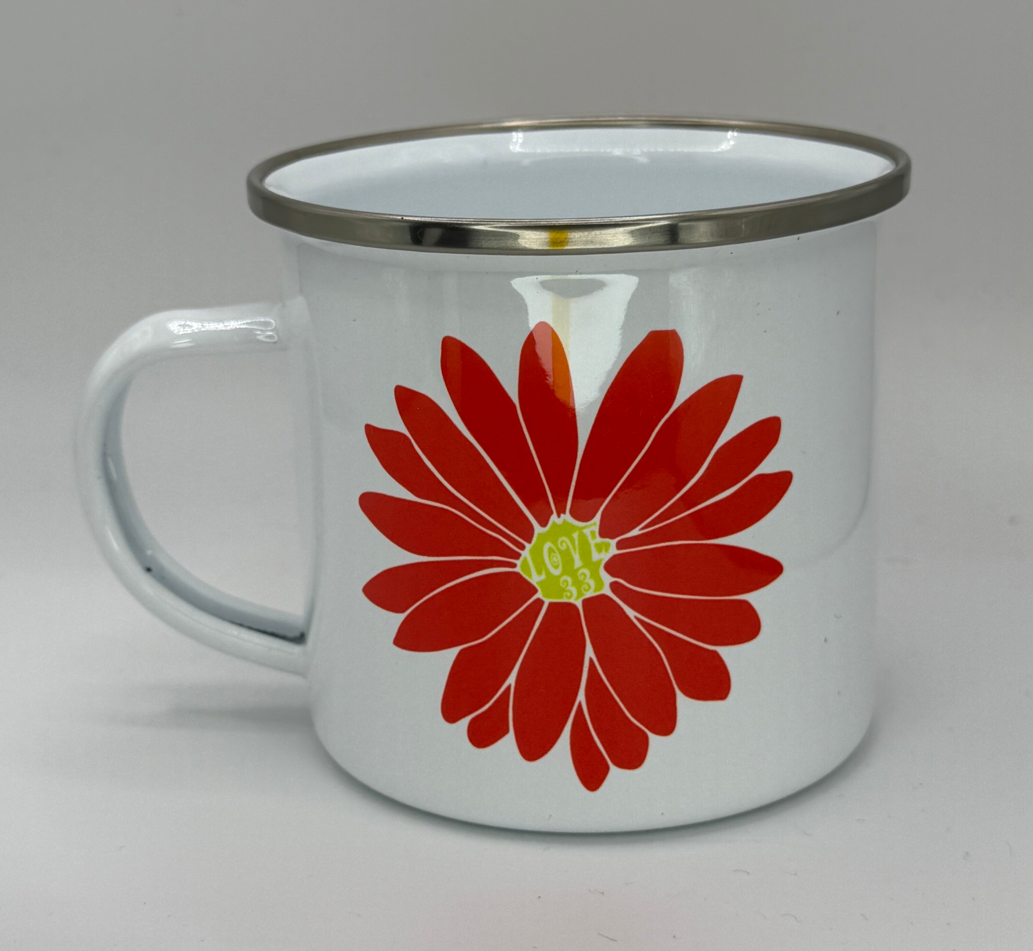 Red Daisy 12oz Enamel Camping Mug | Billy Daisy | Drinkware | BMFS 33